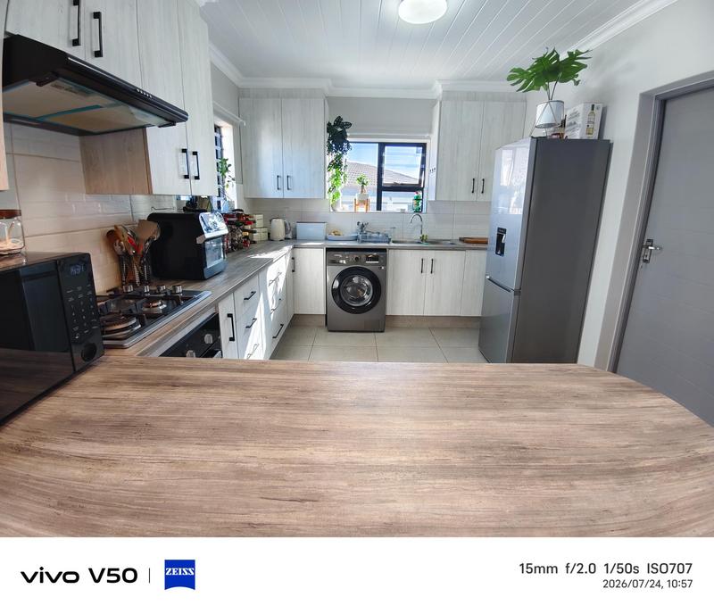 3 Bedroom Property for Sale in Dana Bay Western Cape